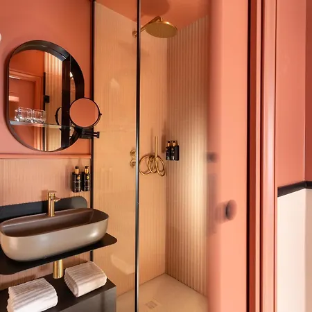Le 6 Tiquetonne Otel 4*