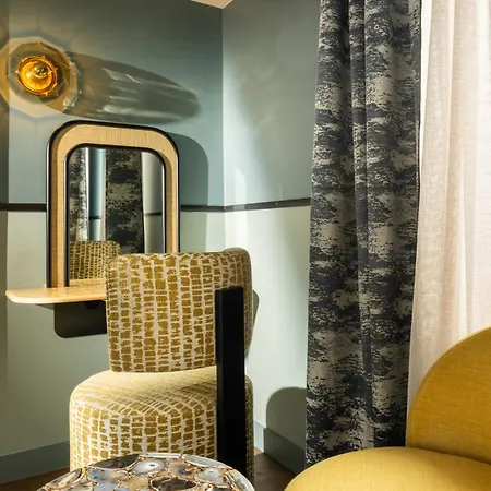 Le 6 Tiquetonne Otel 4*